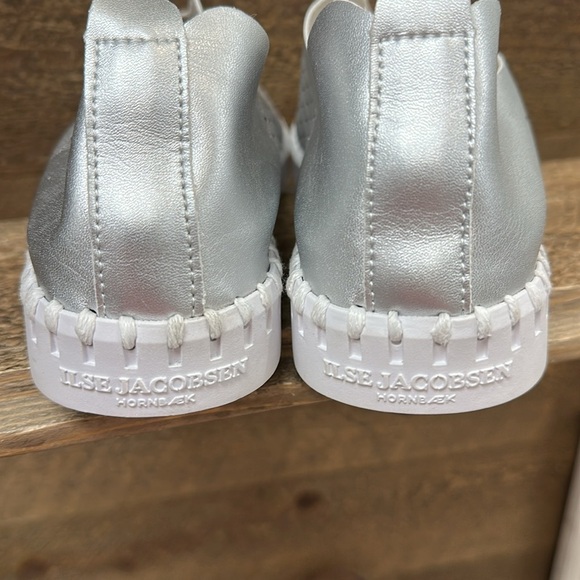 Ilse Jacobsen HORNBÆK Women's Tulip 3576 Flat | Slip-On | Low -Top Silver Size 9 - Picture 6 of 8